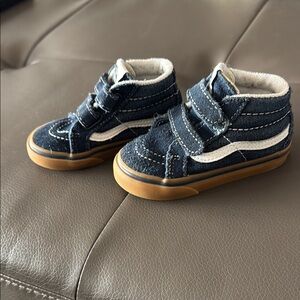 Vans Toddlers' Navy Denim Sk-8 High-Top Sneakers -size 6